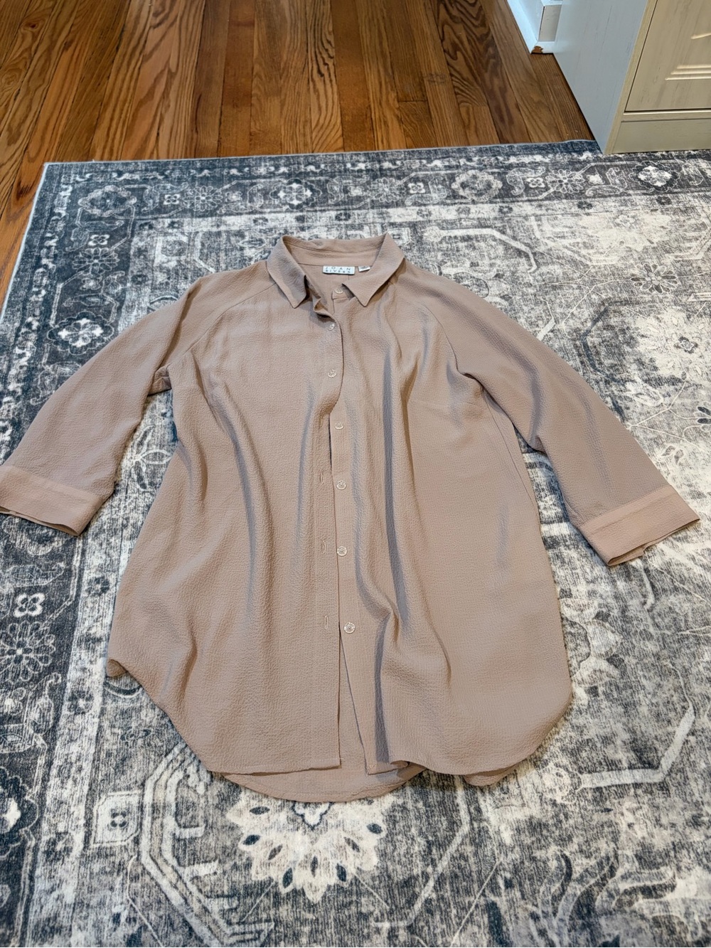 Joan Rivers Neutral Taupe Textured Button-Up Blouse